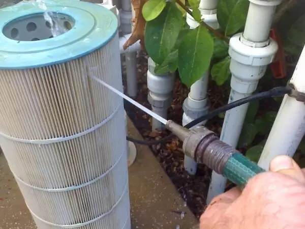 Cartridge Pool Filter With Sand 600x450